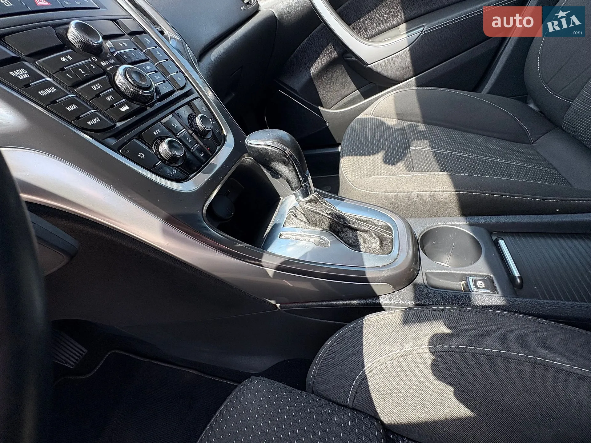 2012 Opel Astra - мініатюра 30