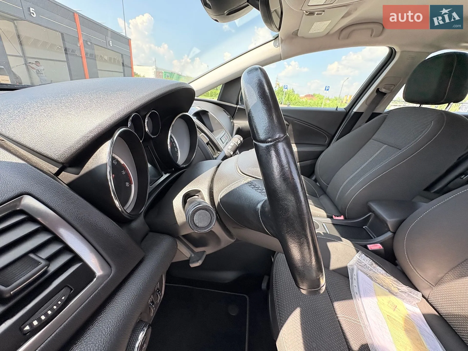 2012 Opel Astra - мініатюра 31