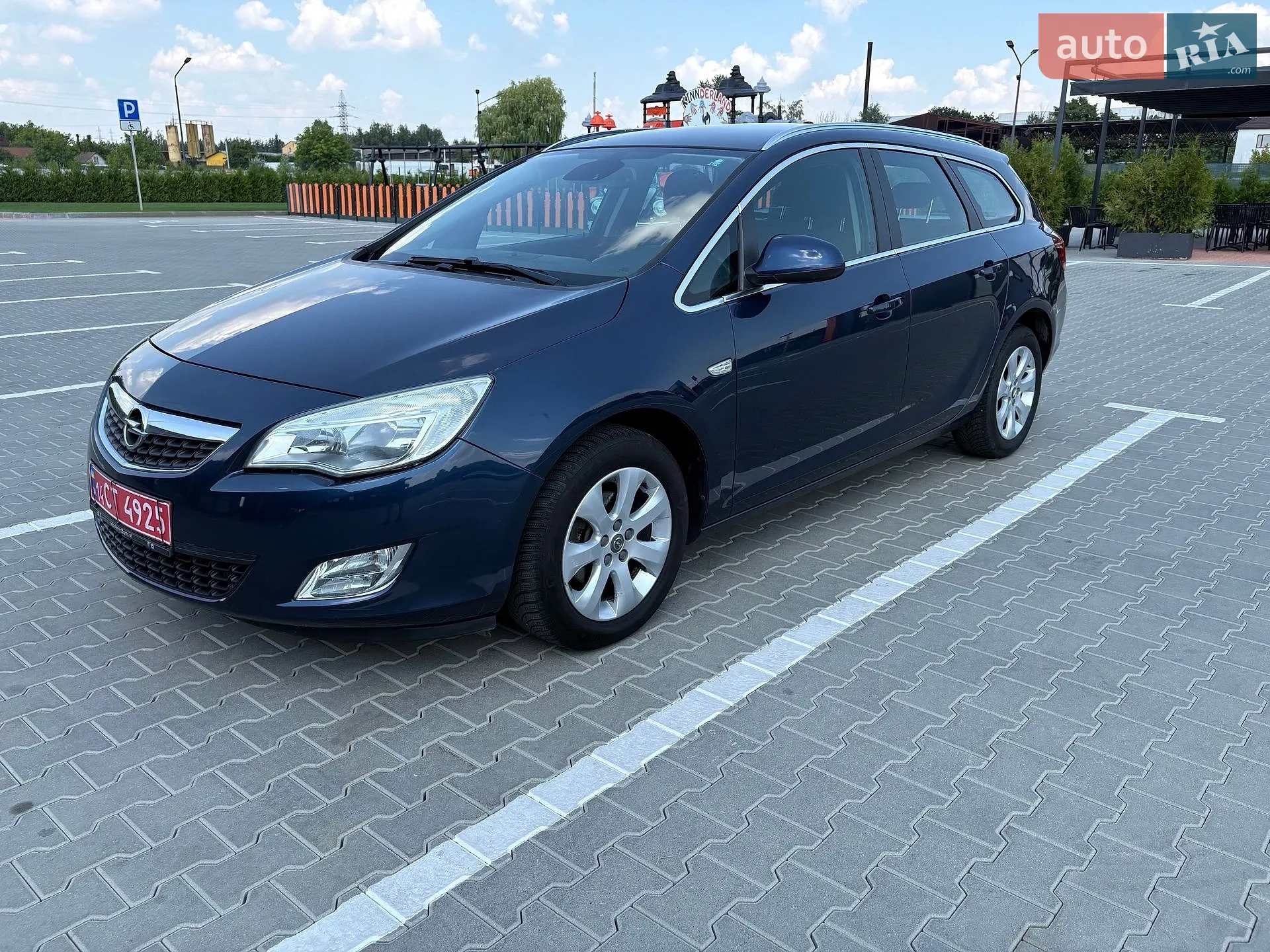 2012 Opel Astra - фото 1