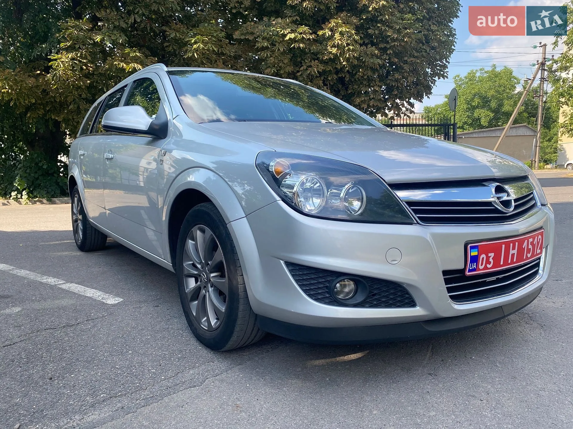 2010 Opel Astra - мініатюра 8