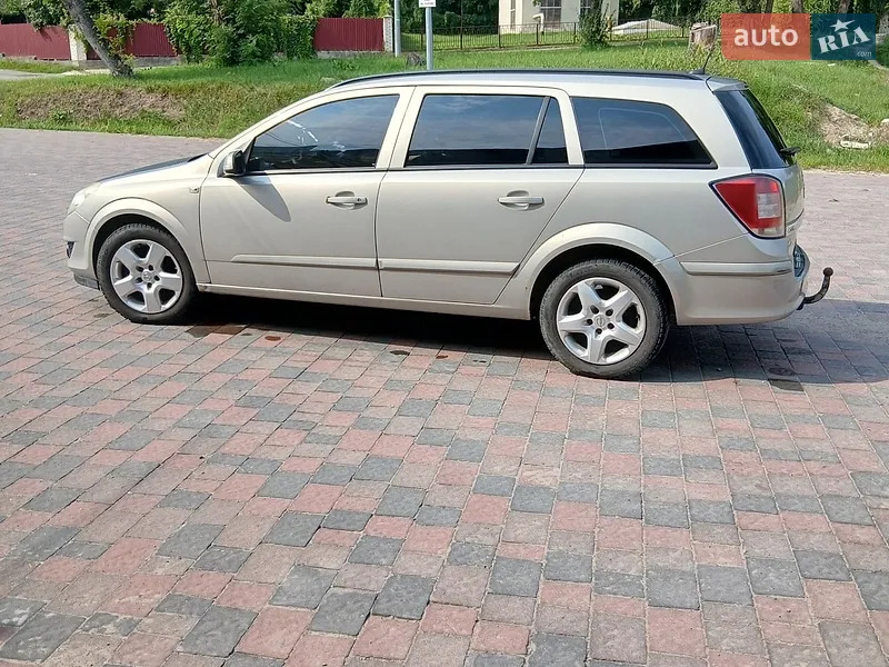 Opel Astra 2007