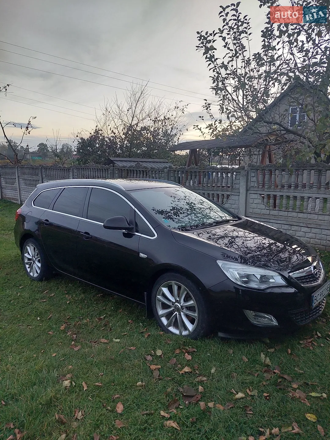 2011 Opel Astra - мініатюра 2
