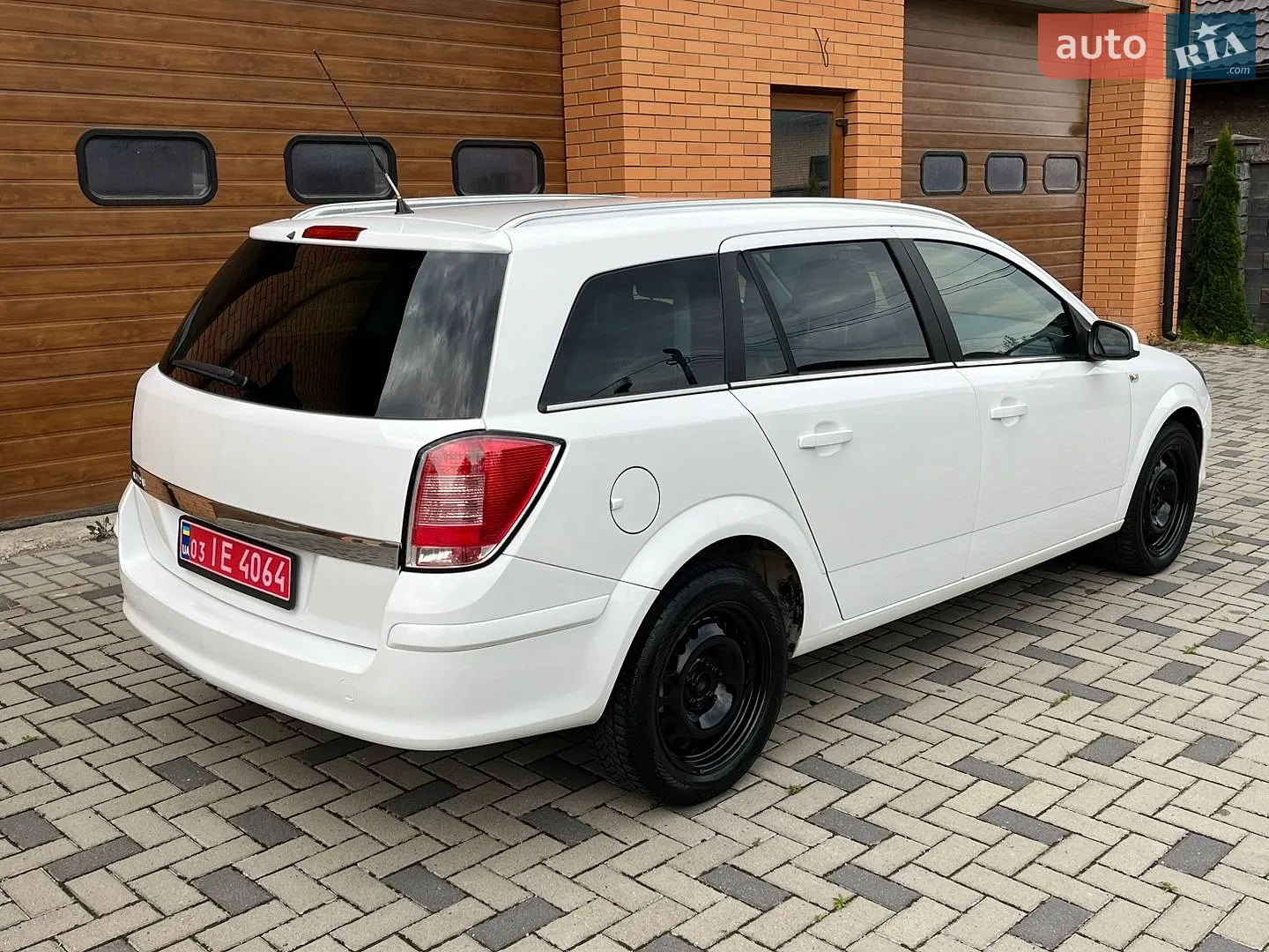 2010 Opel Astra - мініатюра 9