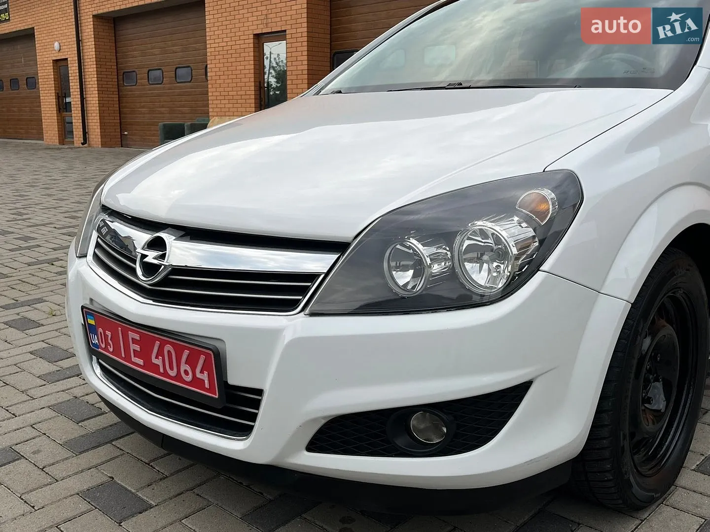 2010 Opel Astra - мініатюра 17