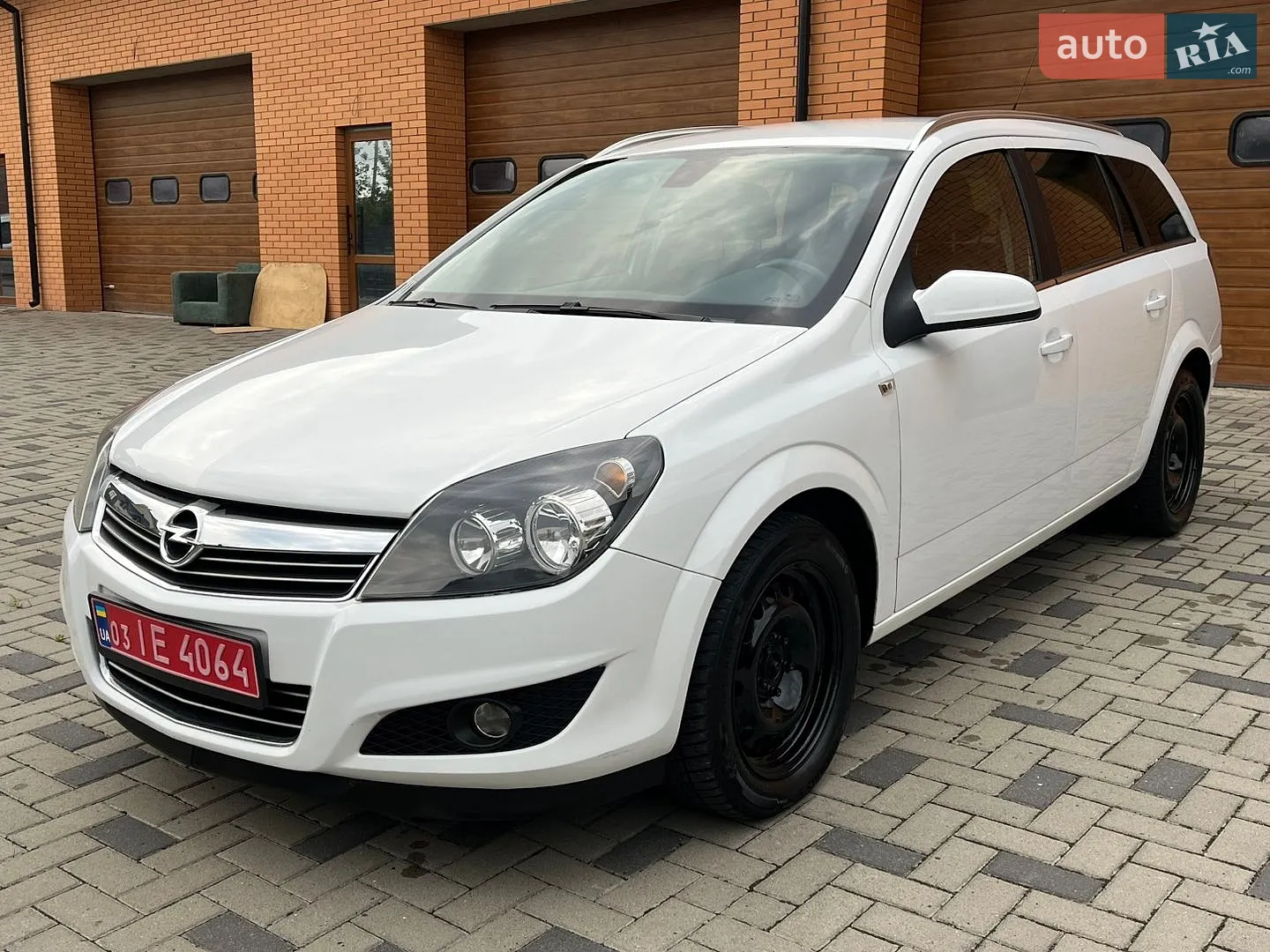 2010 Opel Astra - мініатюра 16