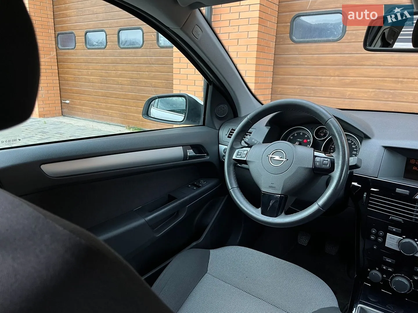 2010 Opel Astra - мініатюра 21