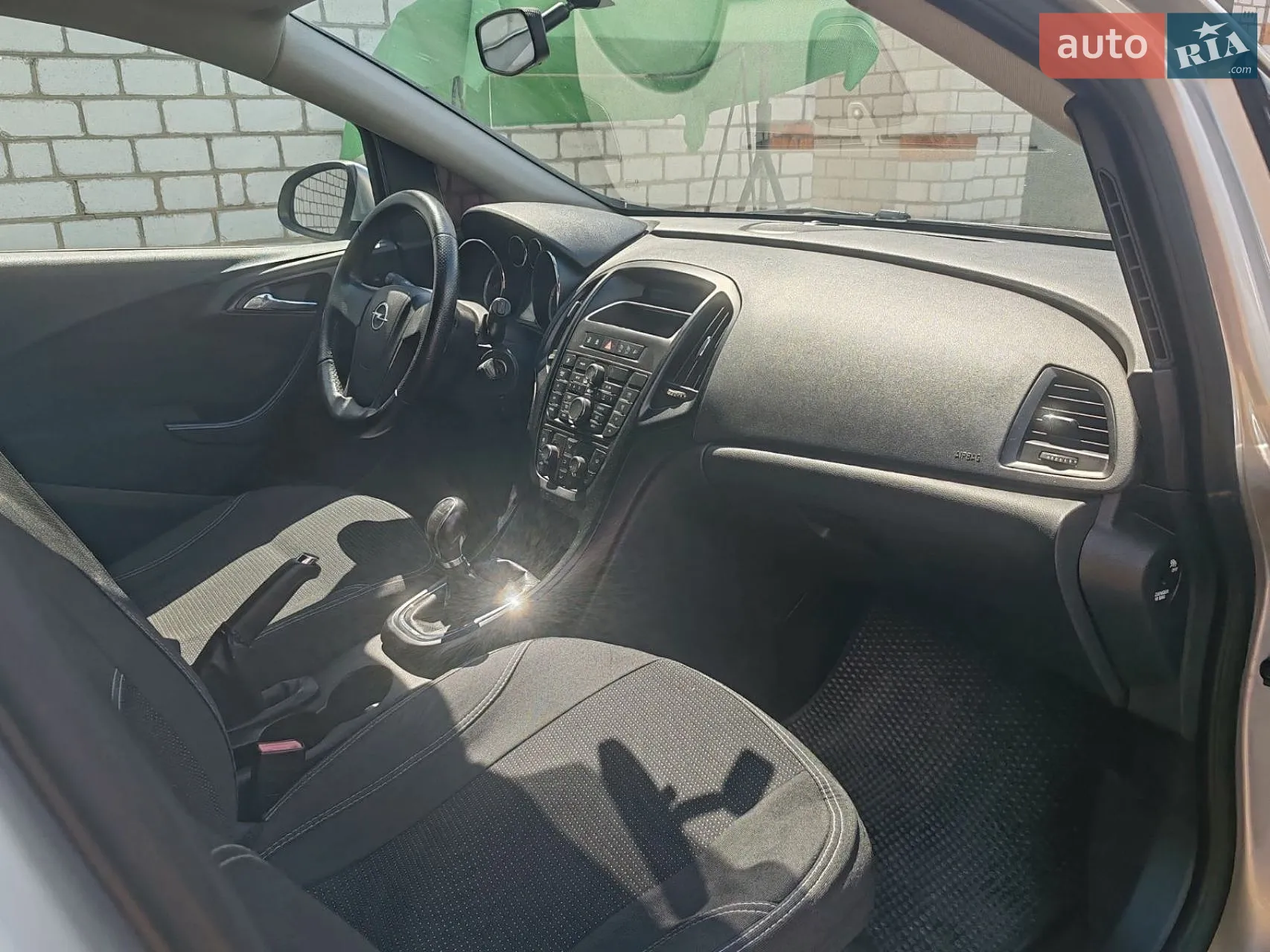 2011 Opel Astra - мініатюра 15