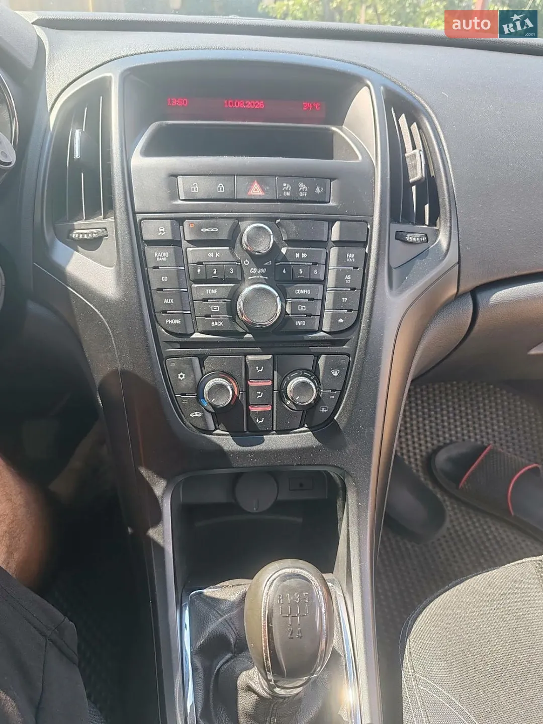 2011 Opel Astra - мініатюра 17