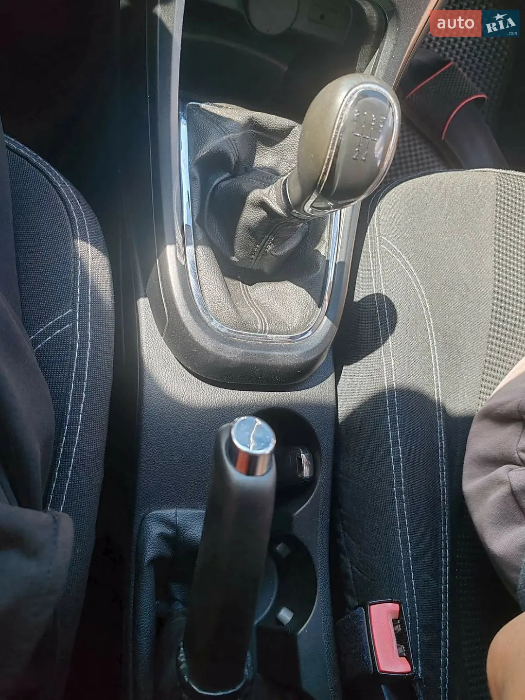 2011 Opel Astra - мініатюра 19