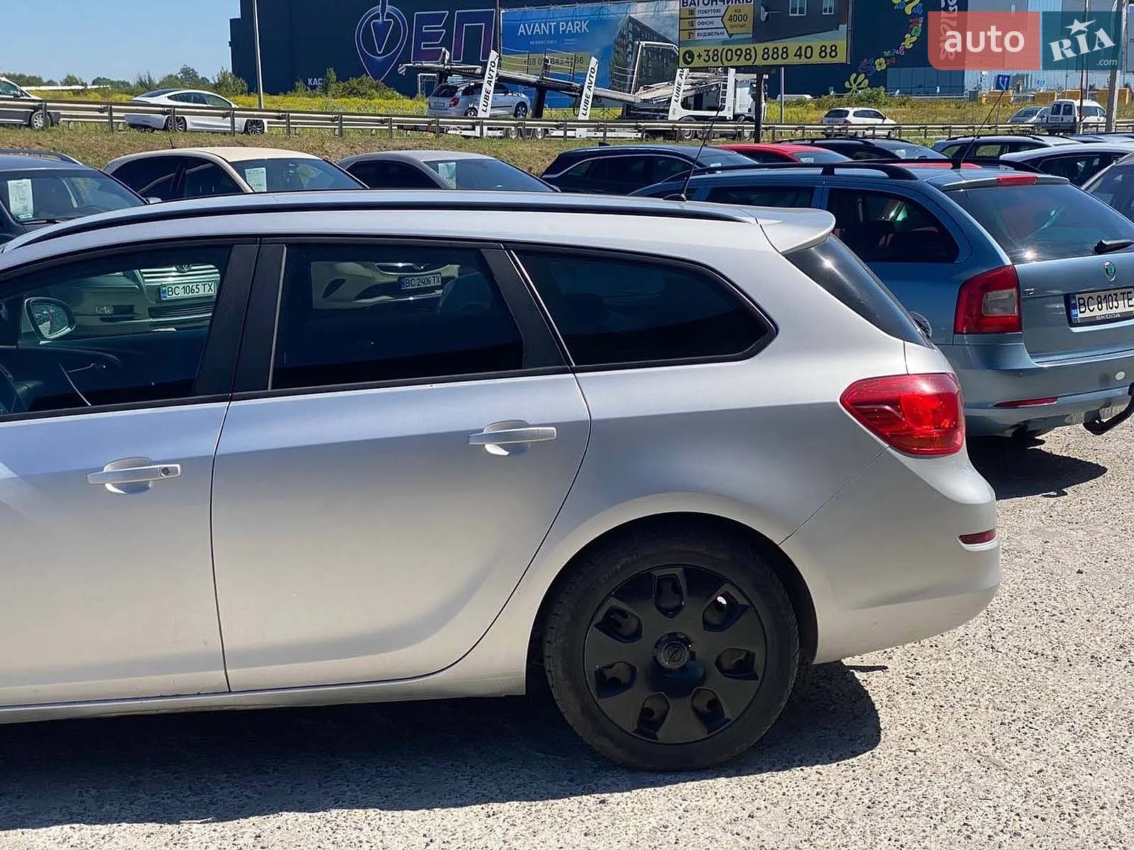 2011 Opel Astra - мініатюра 2