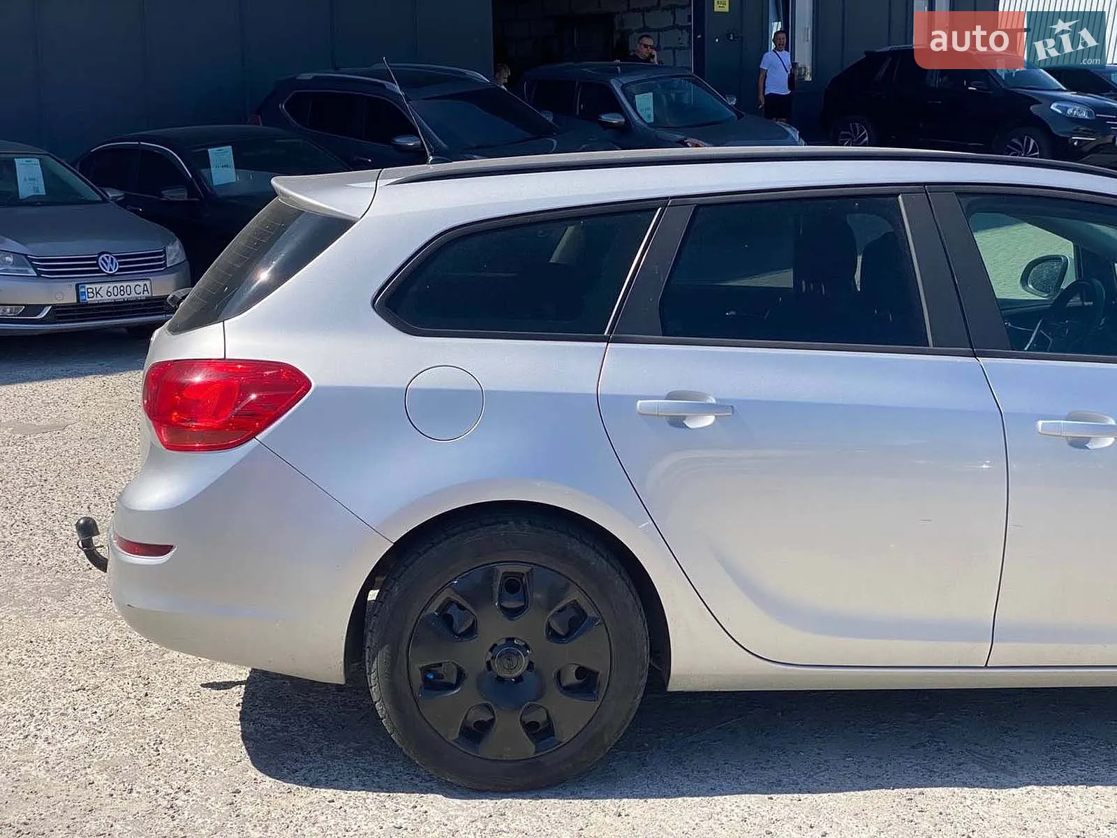 2011 Opel Astra - мініатюра 11