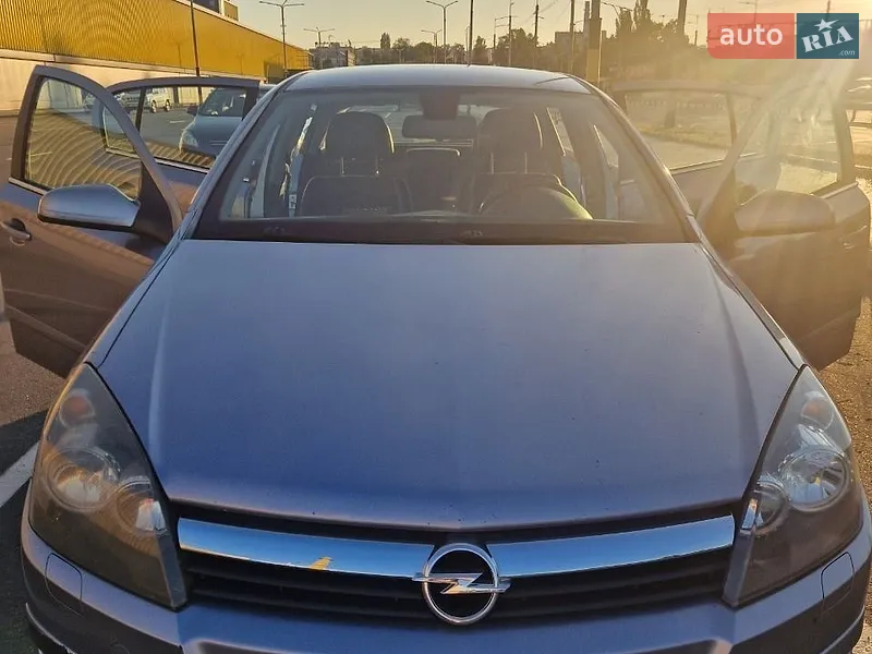 Opel Astra 2004