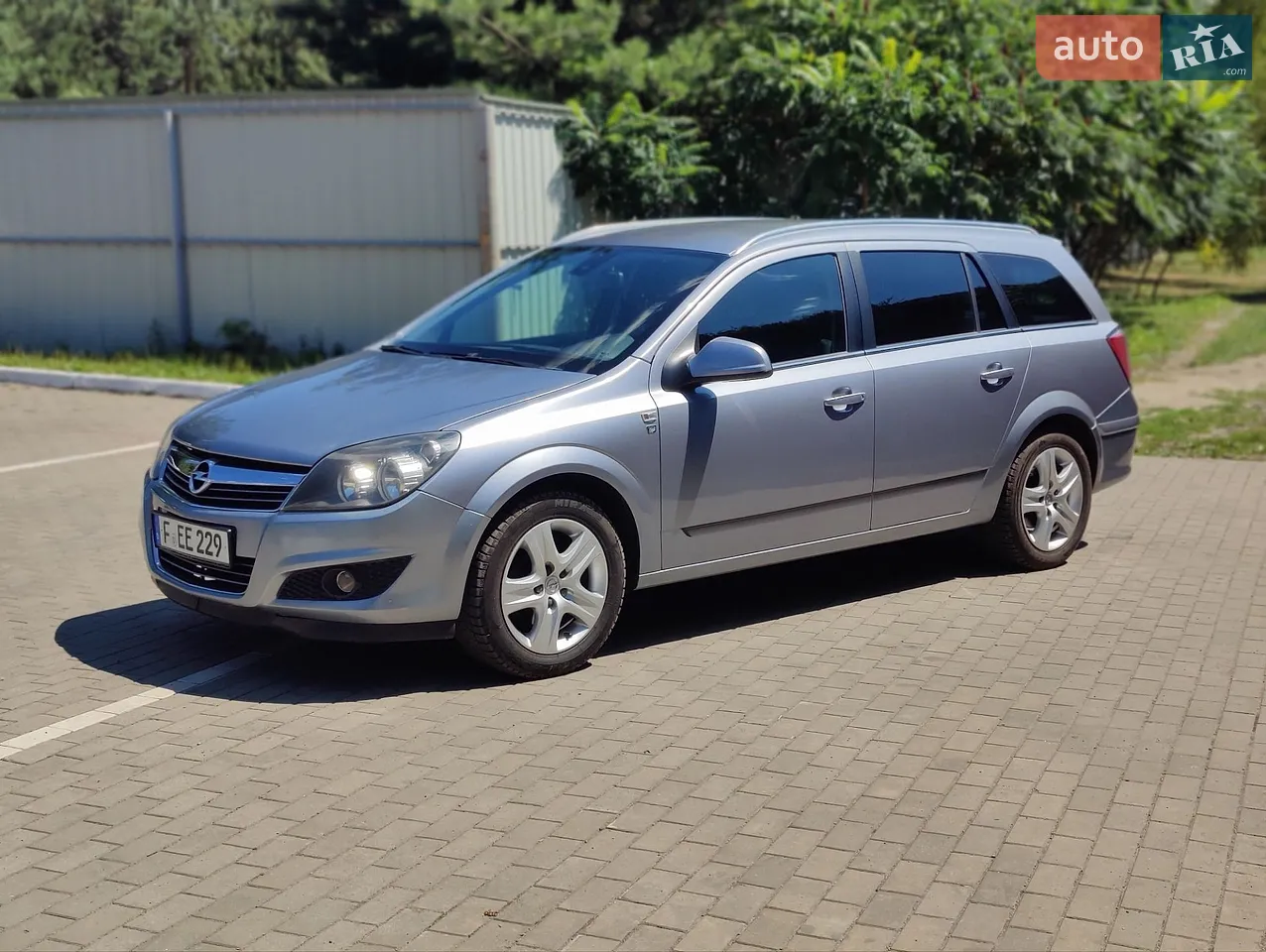 2010 Opel Astra - мініатюра 18
