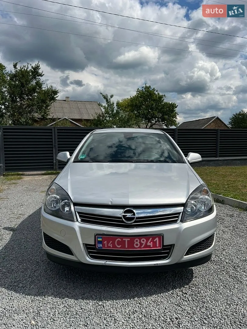 2010 Opel Astra - мініатюра 2