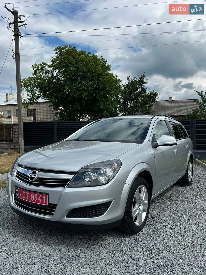 2010 Opel Astra - мініатюра 3