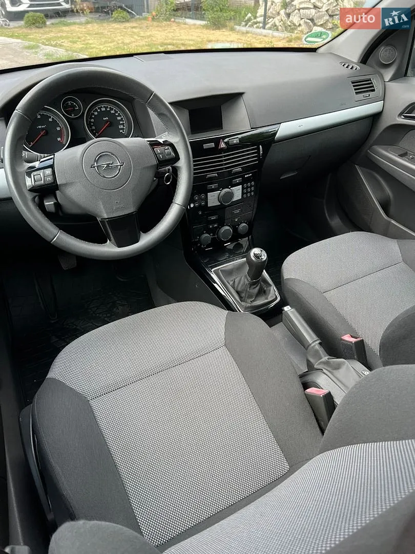 2010 Opel Astra - мініатюра 24
