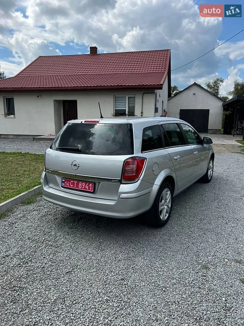 2010 Opel Astra - мініатюра 39