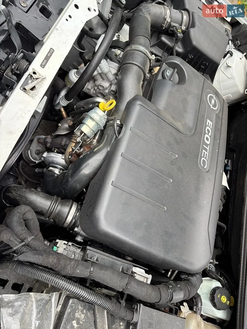 2011 Opel Astra - мініатюра 15