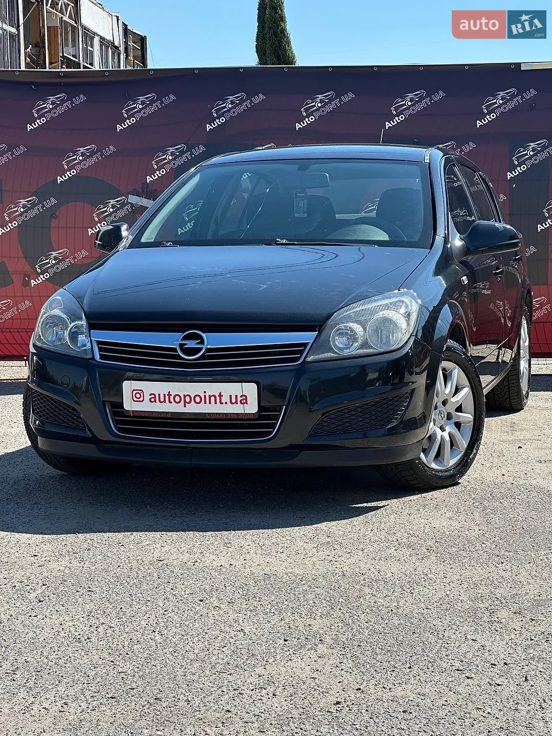2012 Opel Astra - фото 1