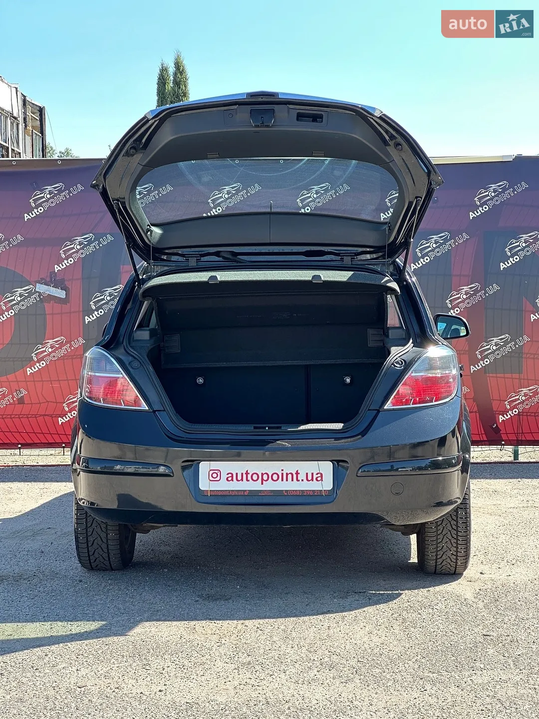 2012 Opel Astra - мініатюра 12