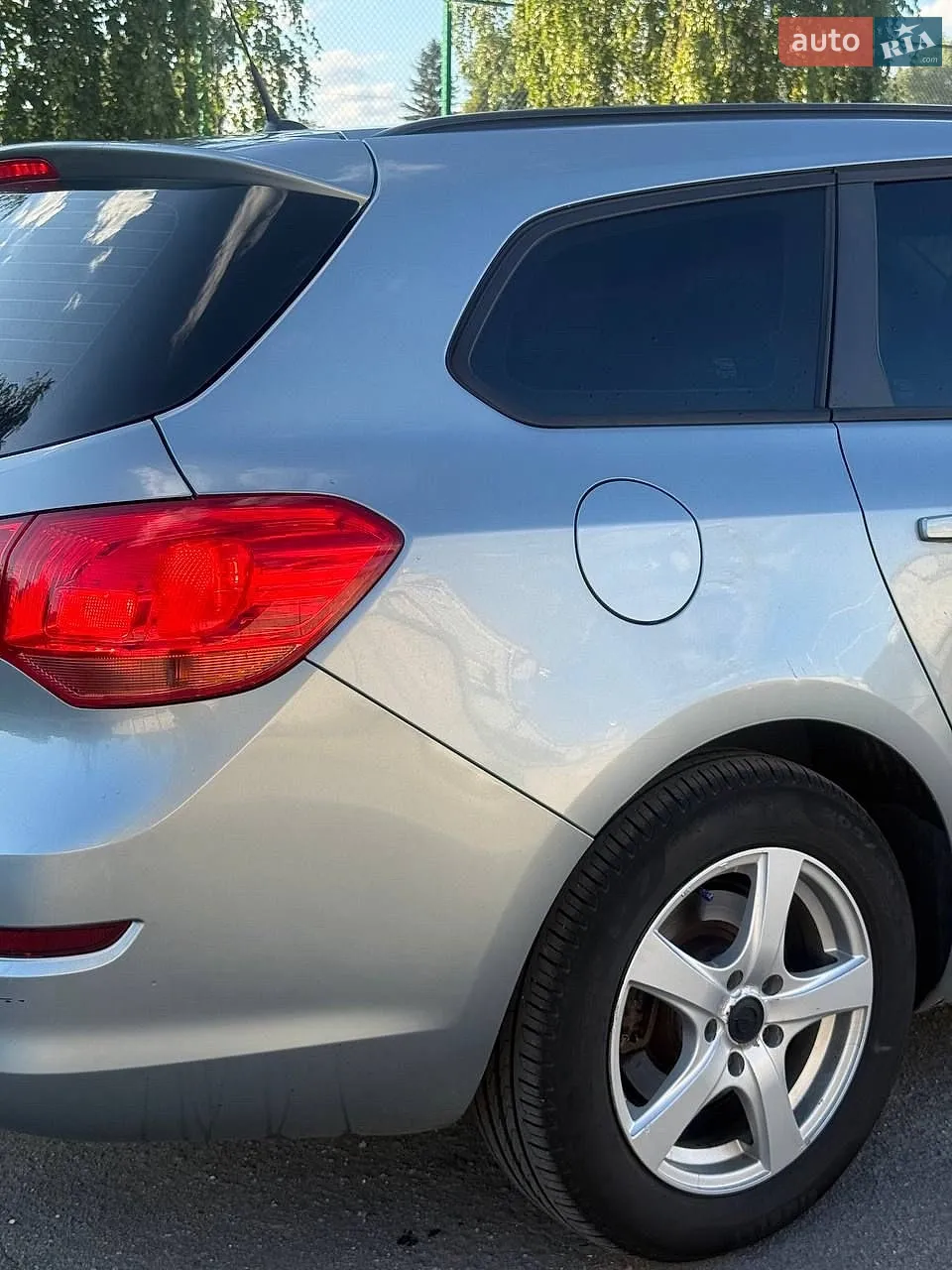 2011 Opel Astra - мініатюра 21