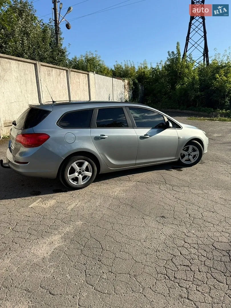 2011 Opel Astra - мініатюра 26