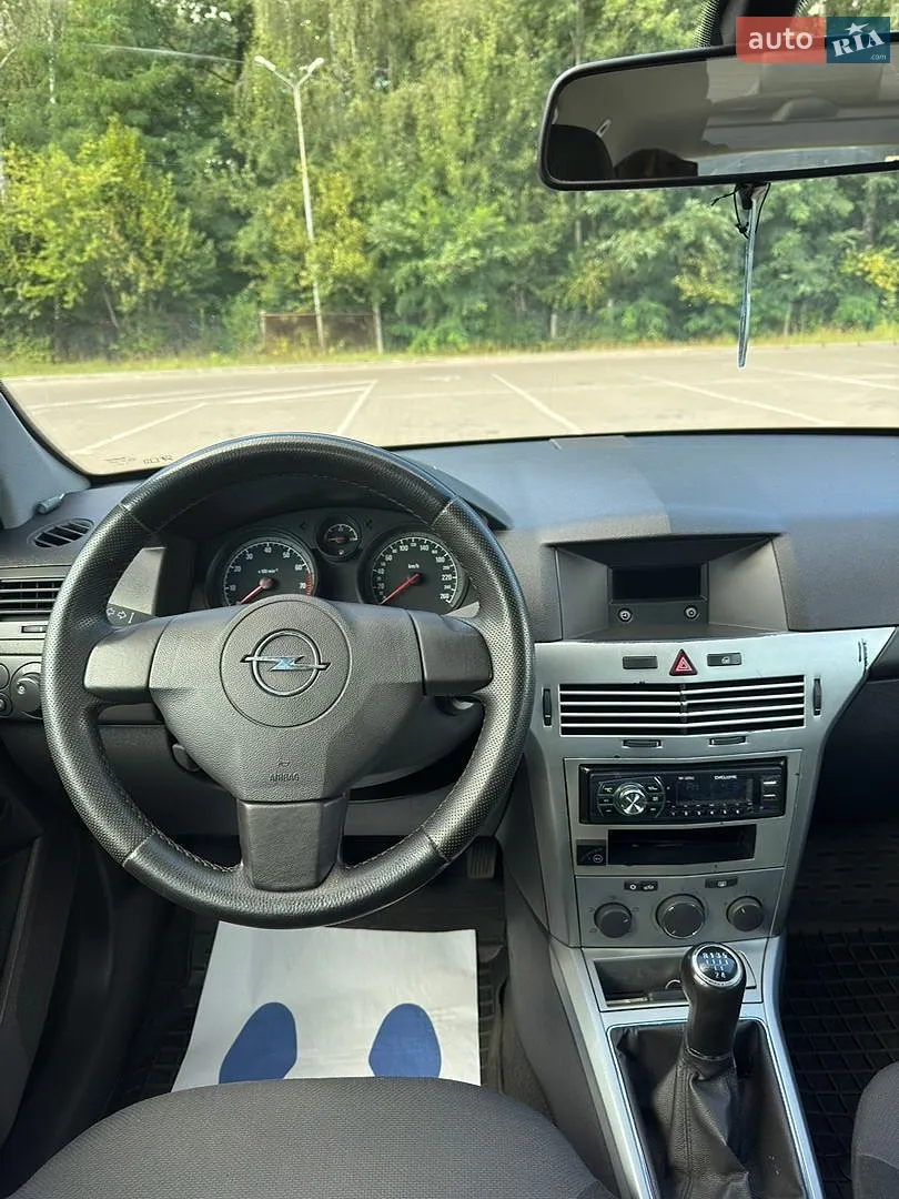 2011 Opel Astra - мініатюра 11