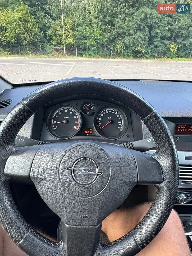 2011 Opel Astra - мініатюра 13