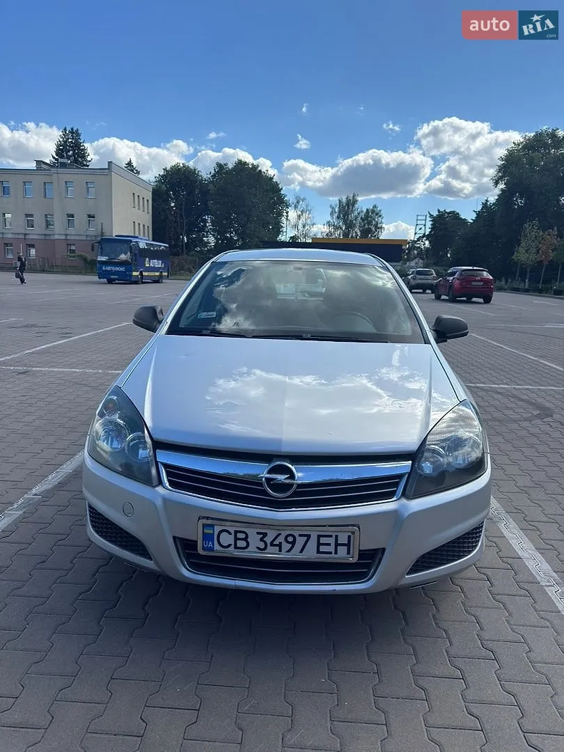 2011 Opel Astra - мініатюра 2
