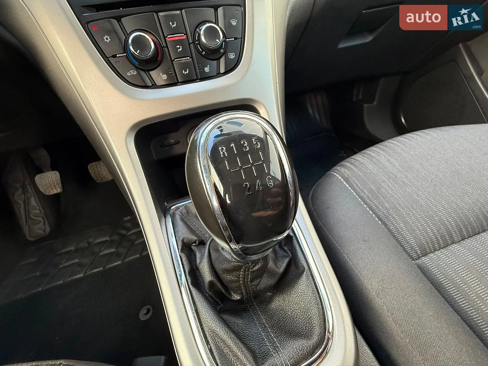 2012 Opel Astra - мініатюра 20