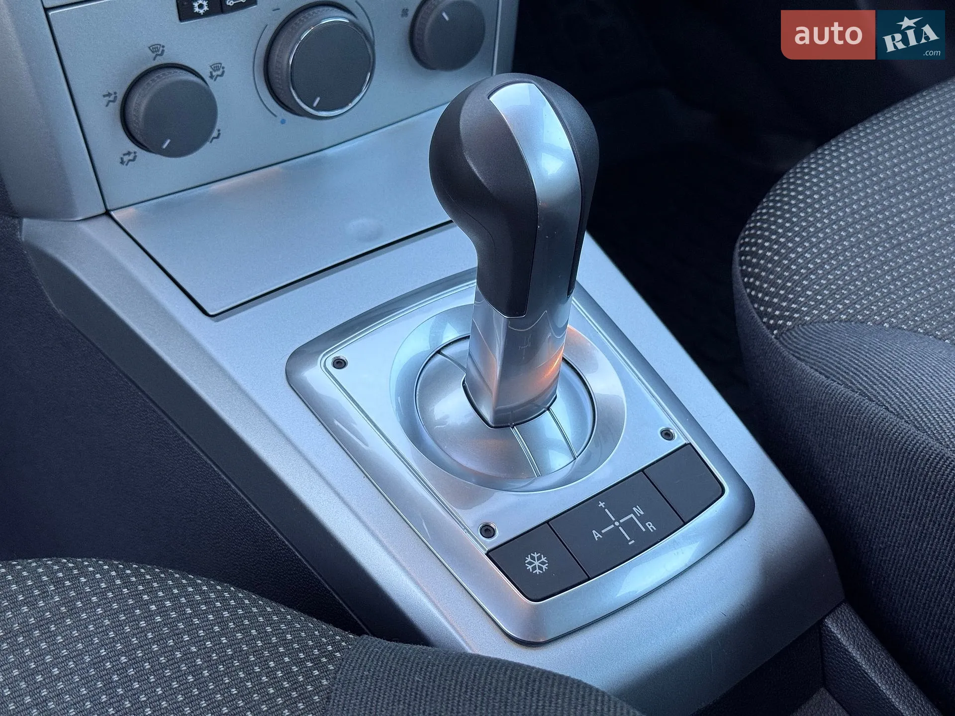 2013 Opel Astra - мініатюра 29