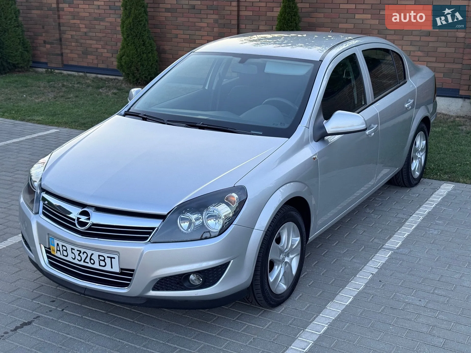 2013 Opel Astra - мініатюра 2