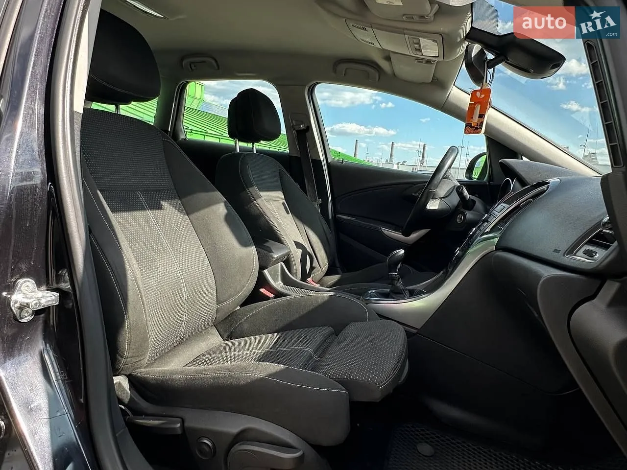 2011 Opel Astra - мініатюра 12