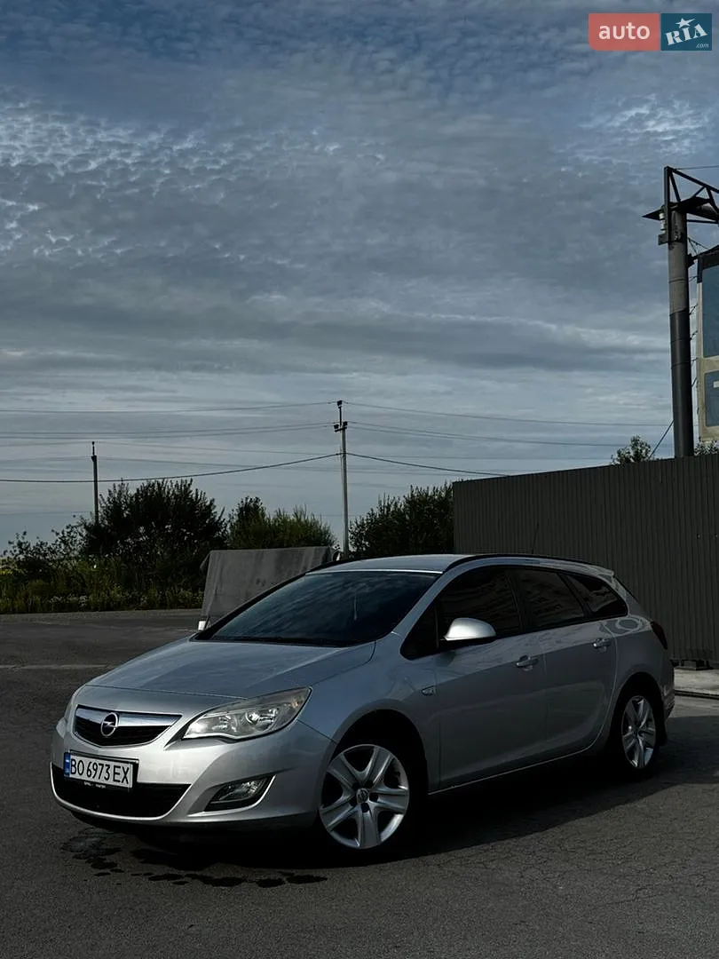 2010 Opel Astra - мініатюра 3