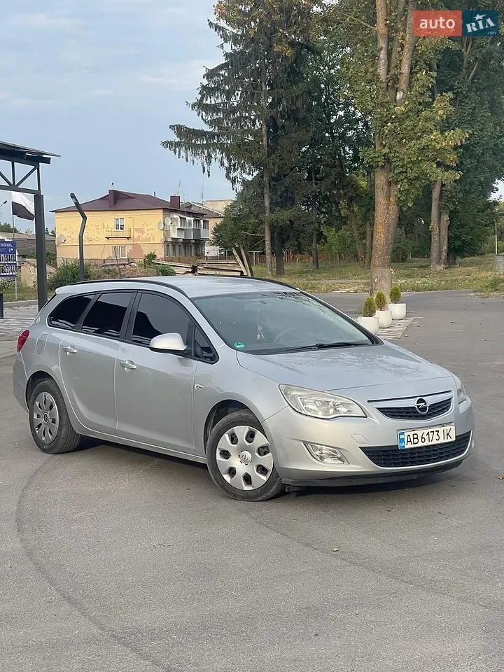 2011 Opel Astra - мініатюра 31