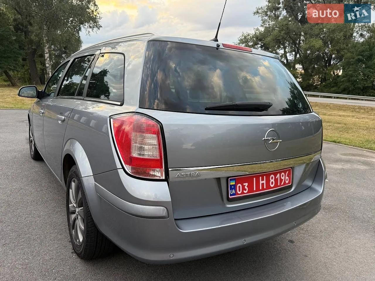 2010 Opel Astra - мініатюра 15