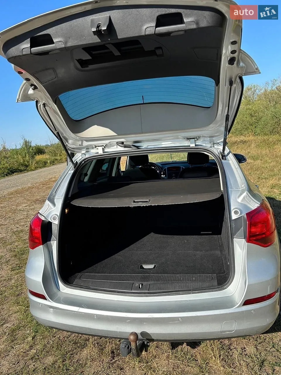 2011 Opel Astra - мініатюра 2