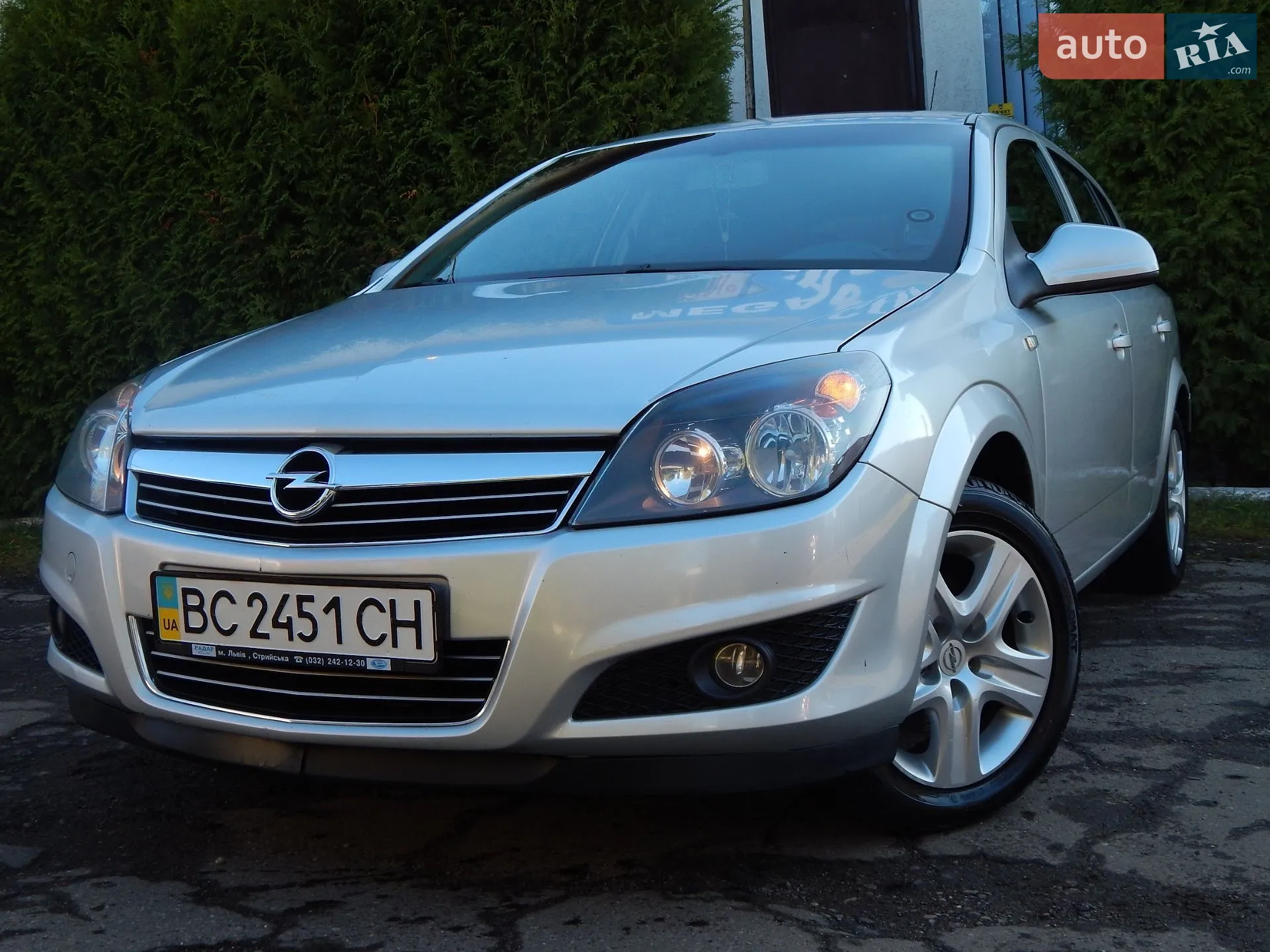 2010 Opel Astra - мініатюра 10