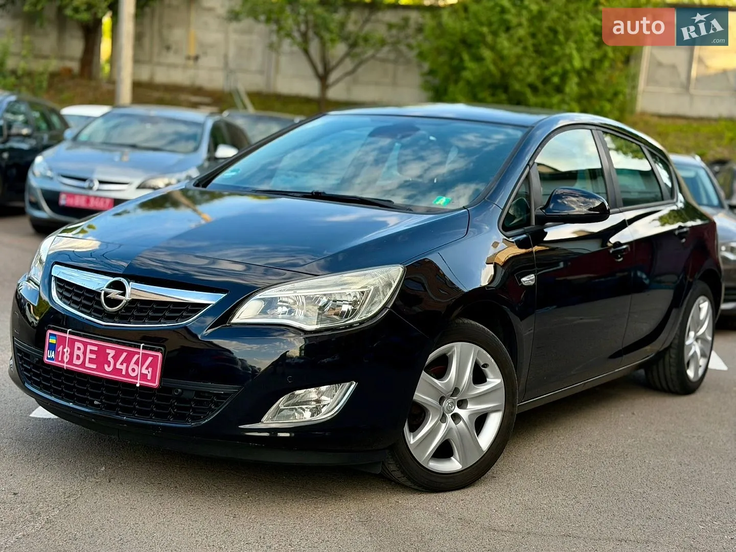2010 Opel Astra - фото 1