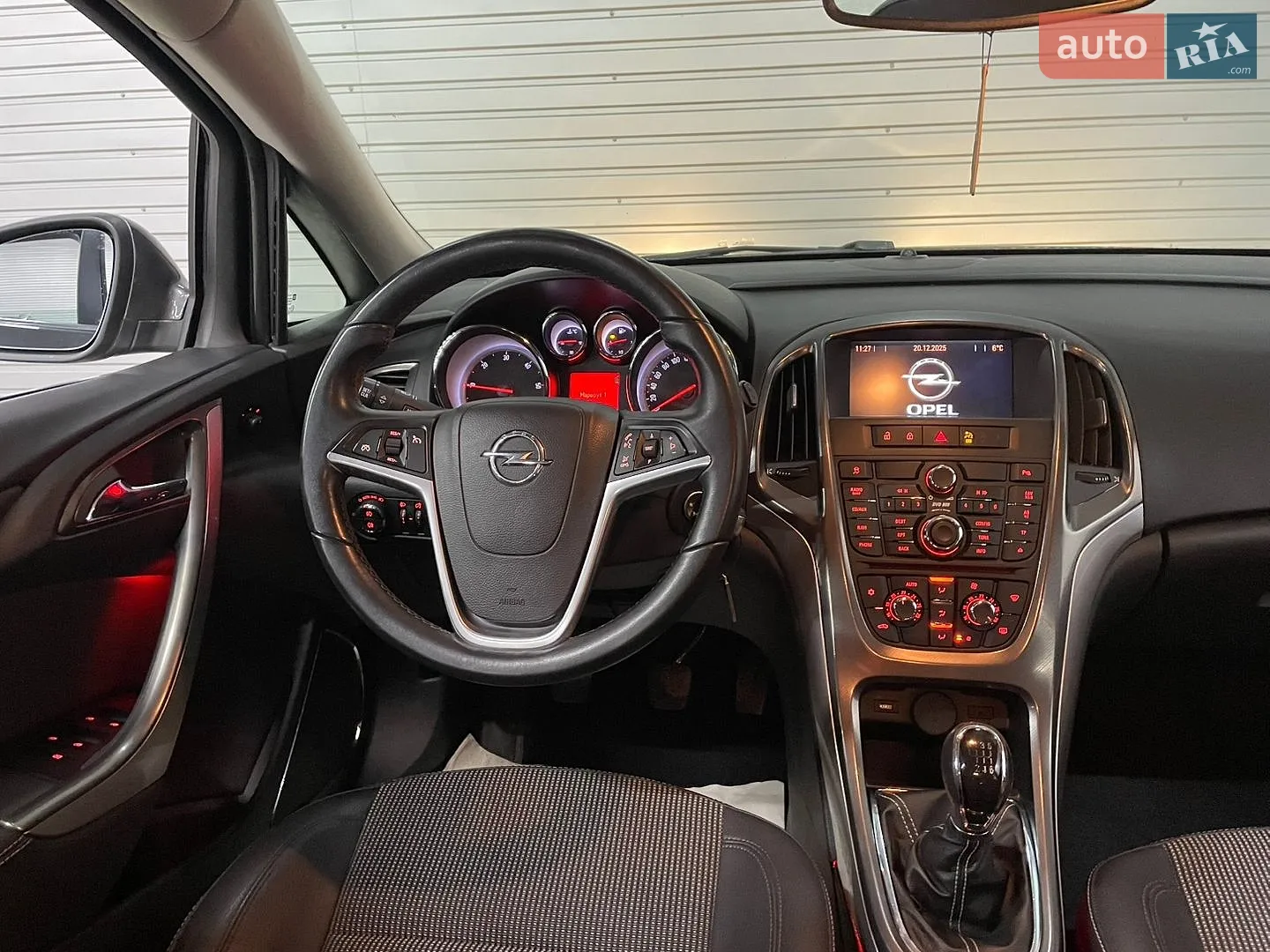 2011 Opel Astra - мініатюра 40