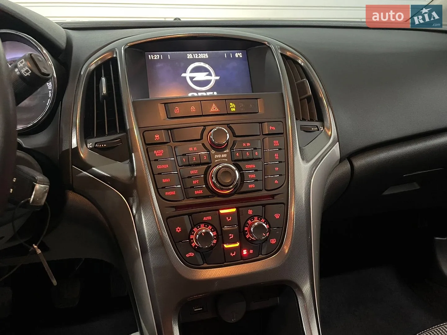 2011 Opel Astra - мініатюра 44