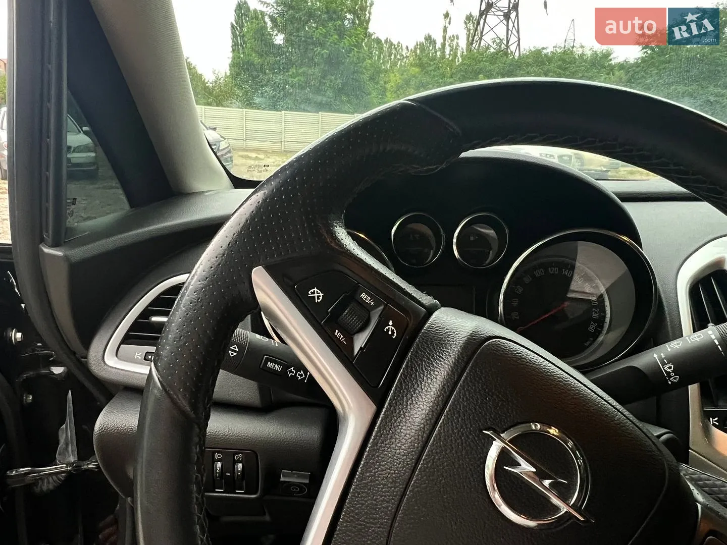 2010 Opel Astra - мініатюра 21
