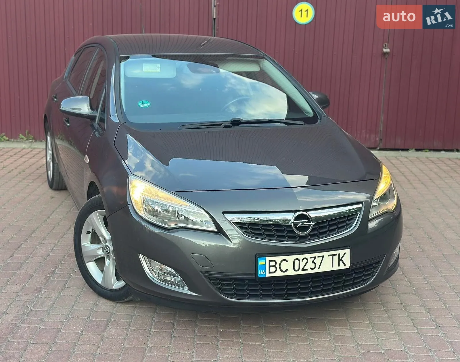 2010 Opel Astra - мініатюра 4