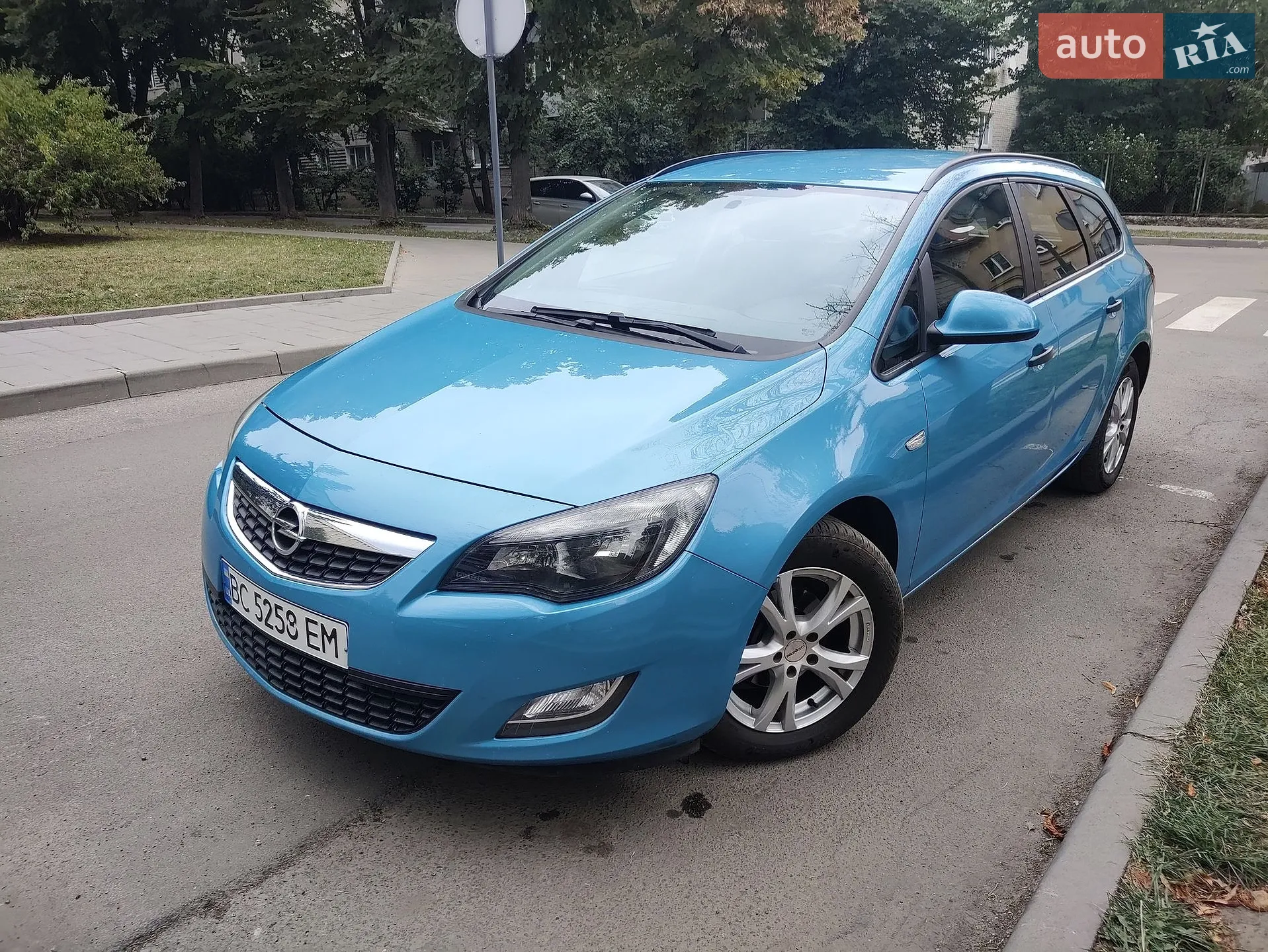 2012 Opel Astra - мініатюра 2