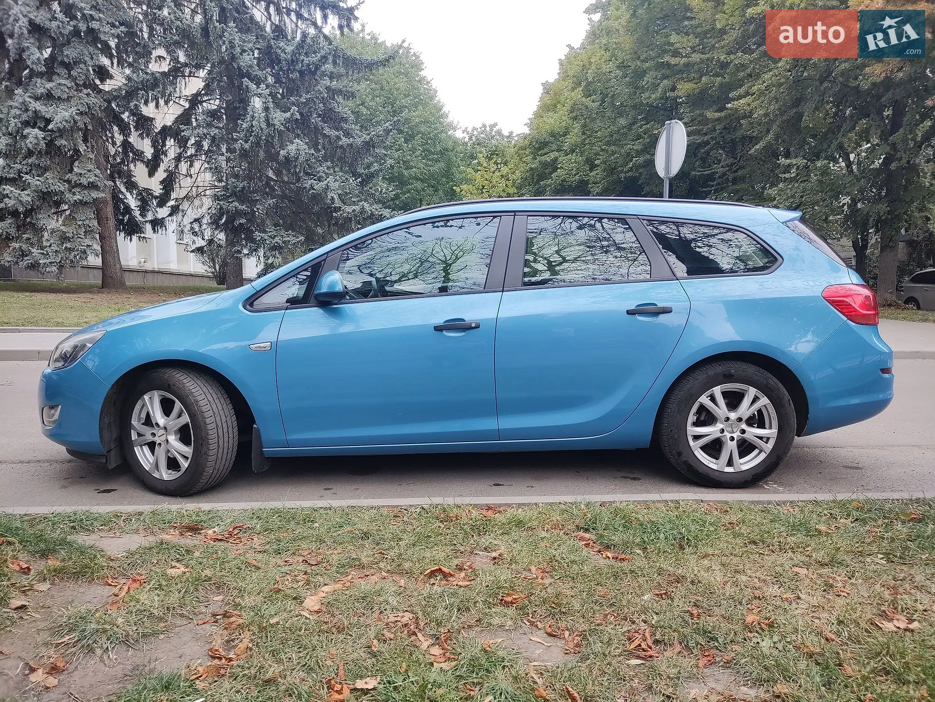 2012 Opel Astra - мініатюра 4
