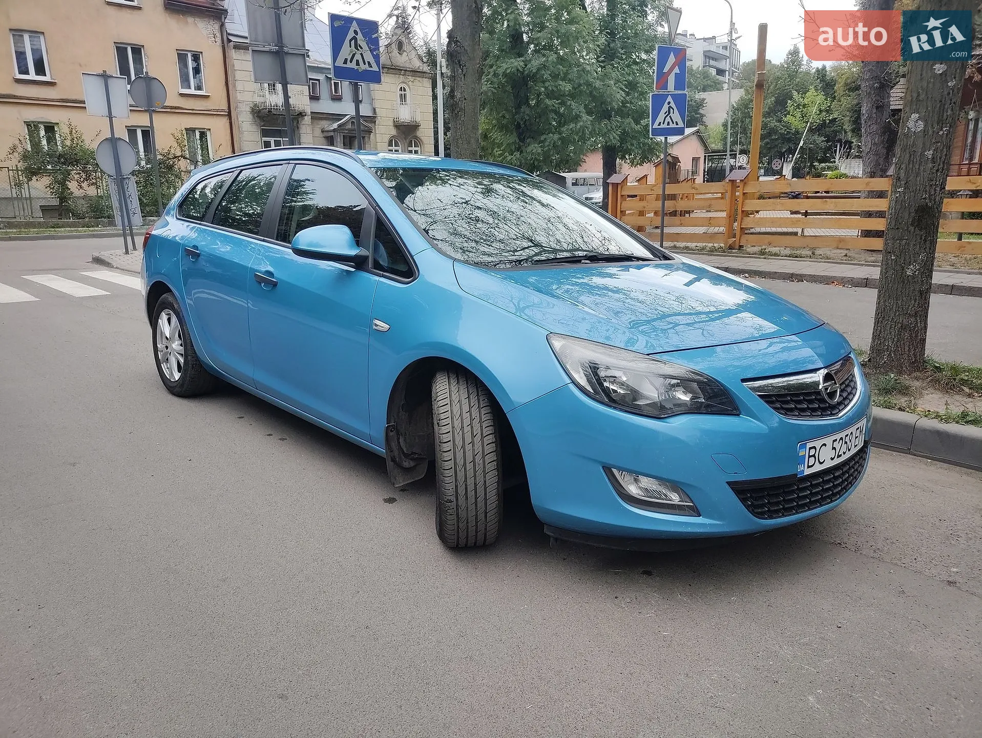 2012 Opel Astra - мініатюра 12