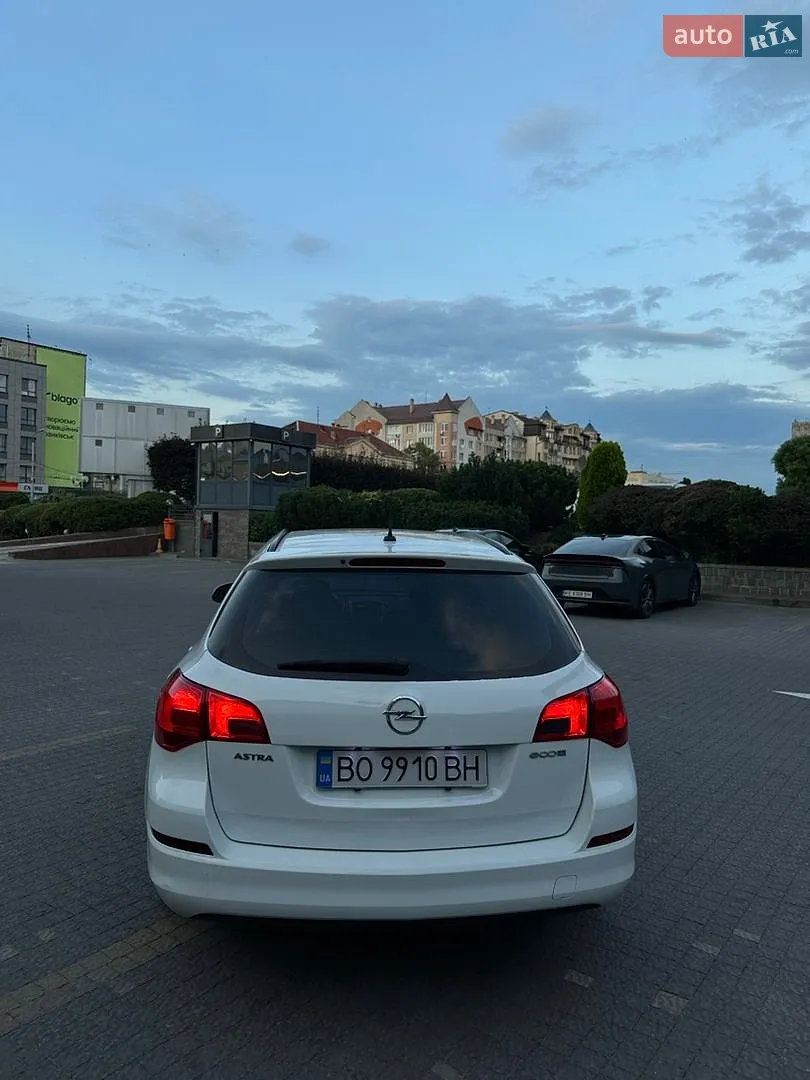 2012 Opel Astra - мініатюра 5