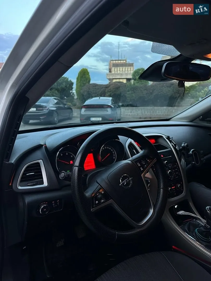 2012 Opel Astra - мініатюра 11