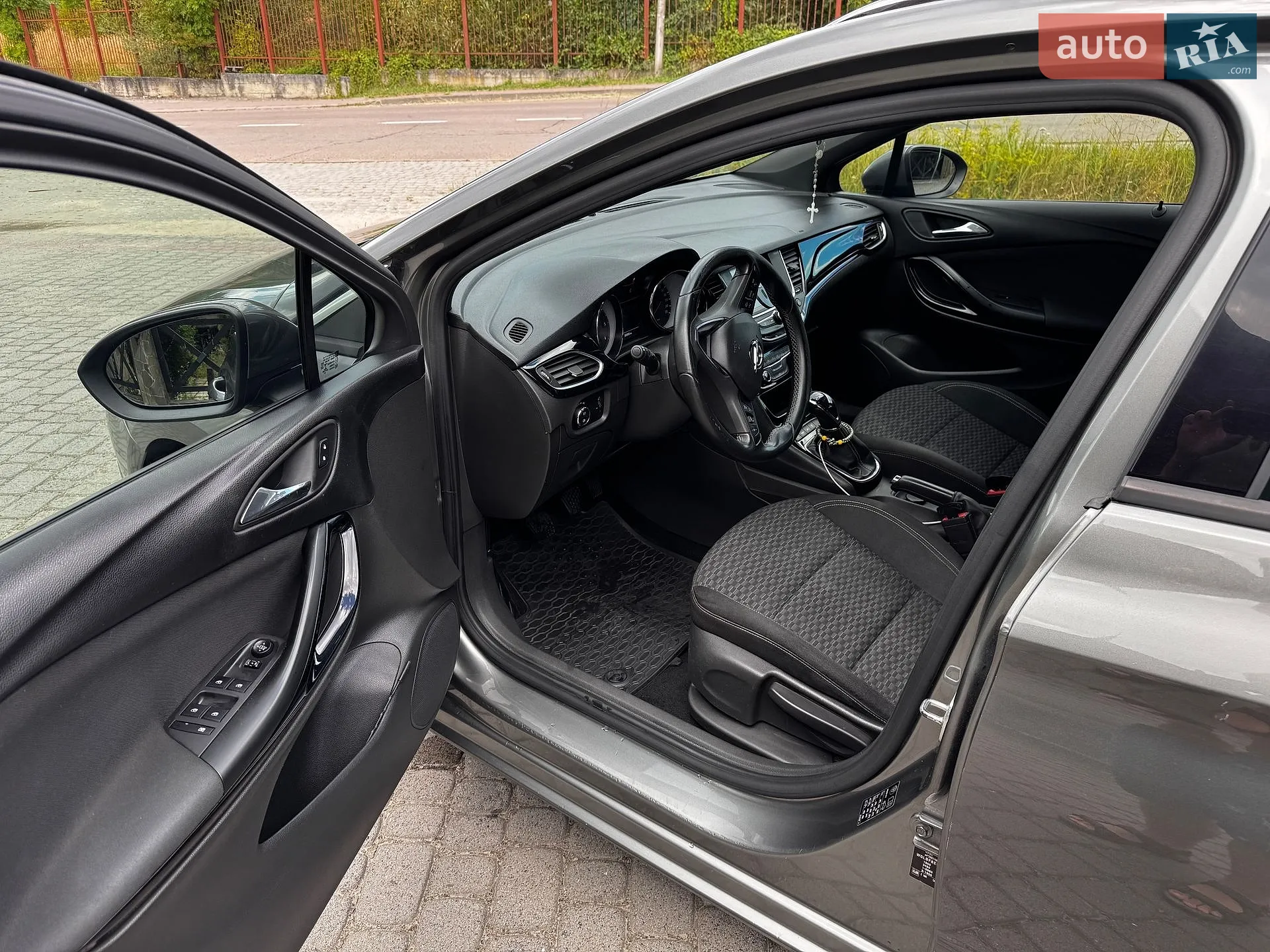 2017 Opel Astra - мініатюра 11