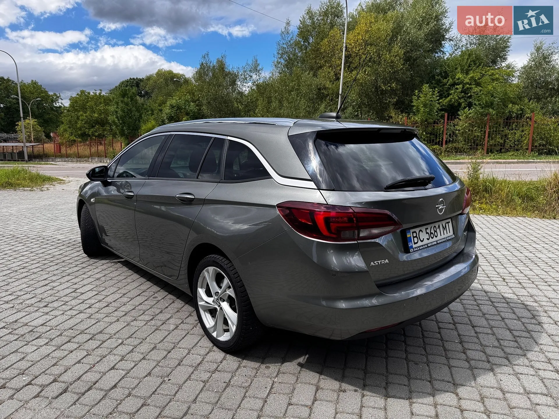 2017 Opel Astra - мініатюра 10
